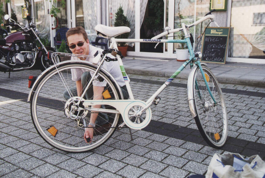 Michael pumpt Fahrrad auf 108kb